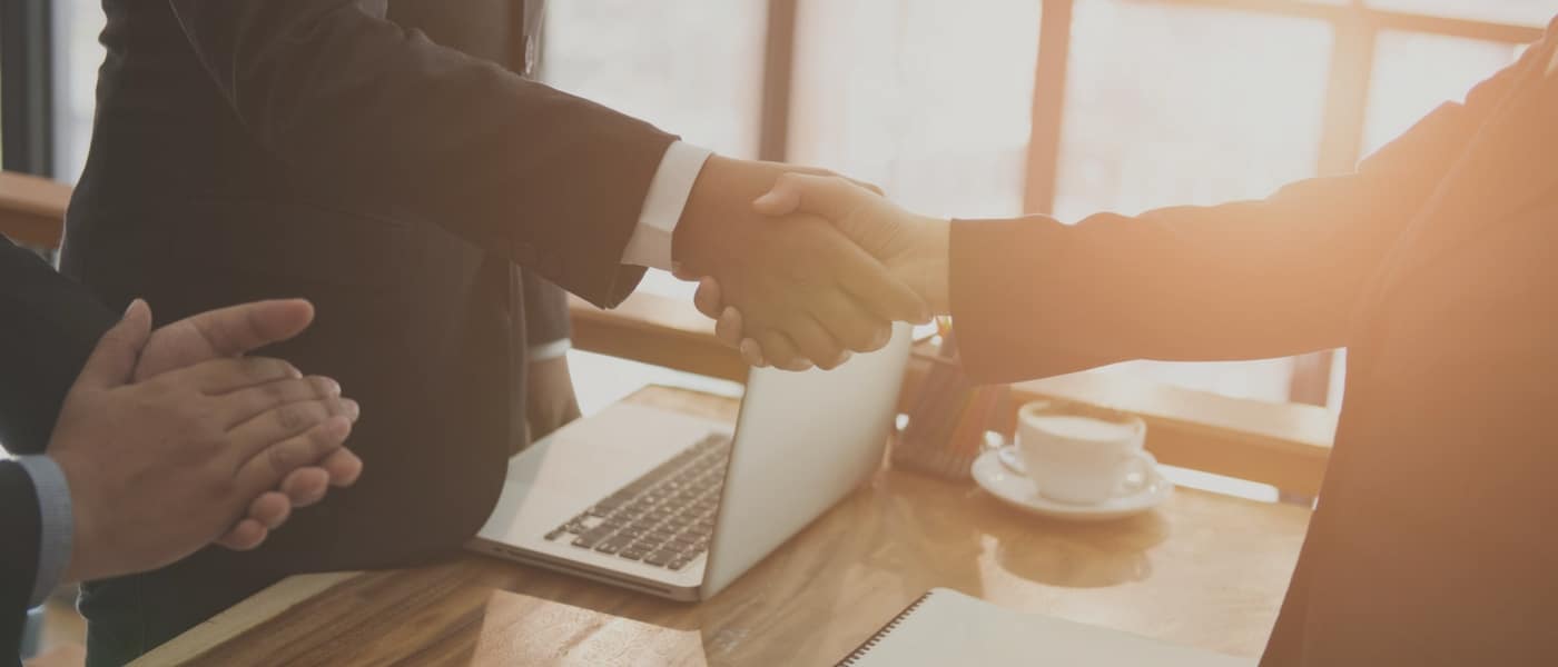 handshake Partner with Walnut Street Finance for Hard Money Loans